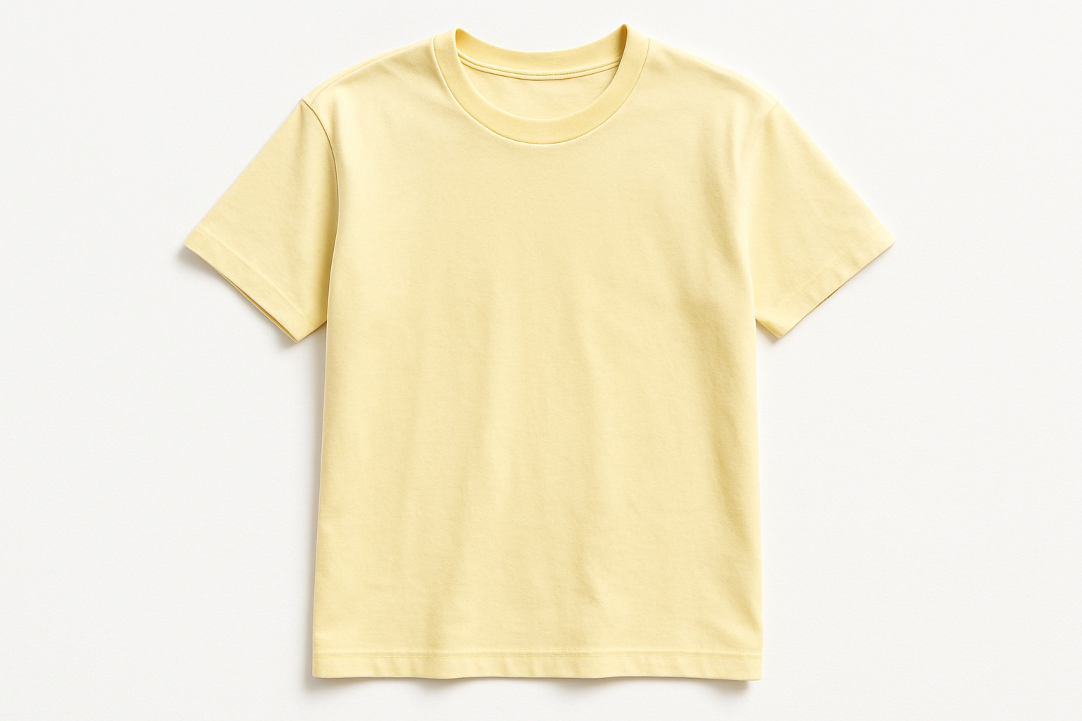 Licht geel t shirt